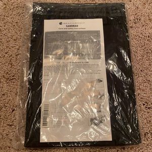 Brand new beach body sandbag